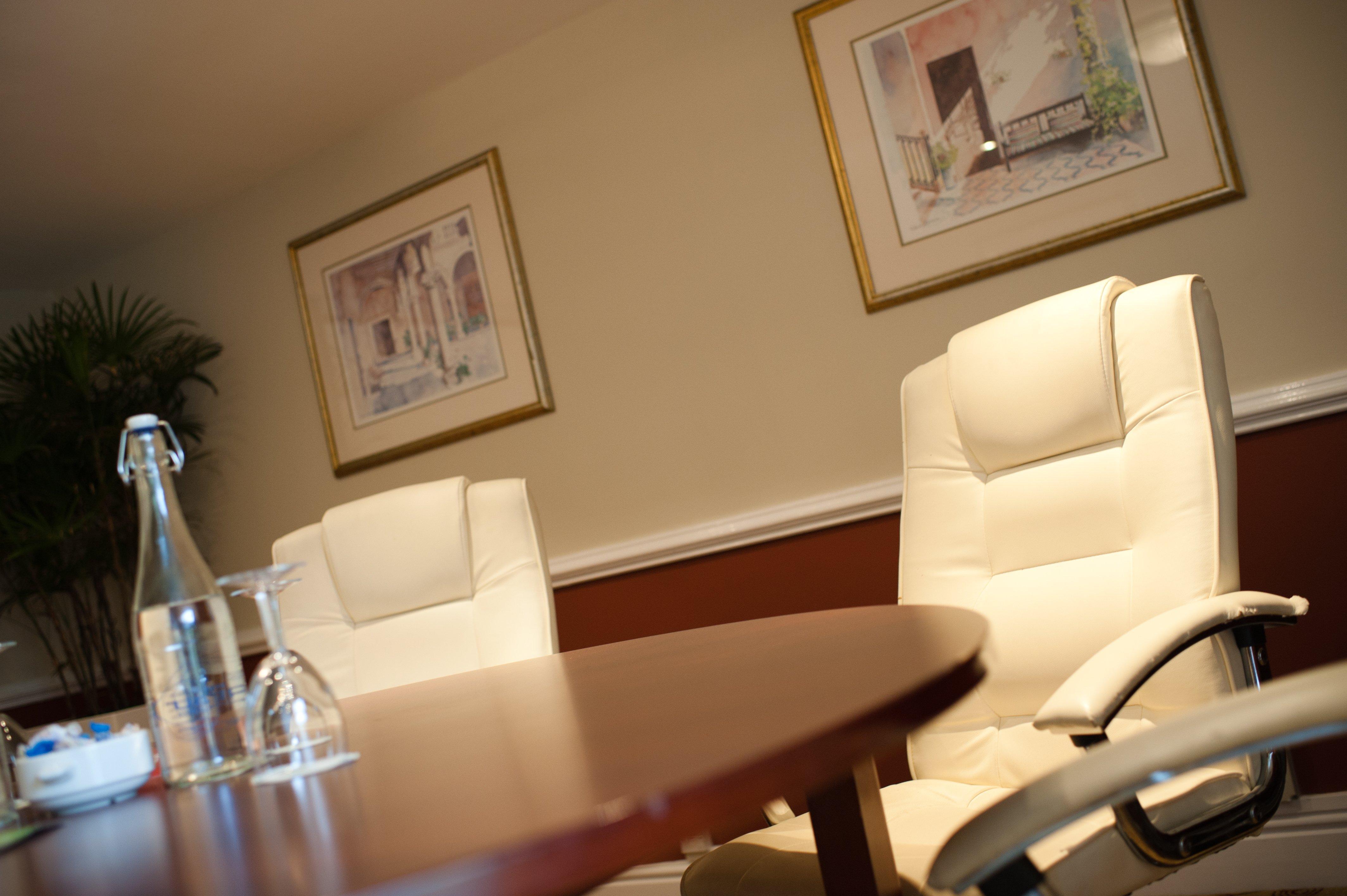 East M1 Junc 14 By Ihg Hotel 4*