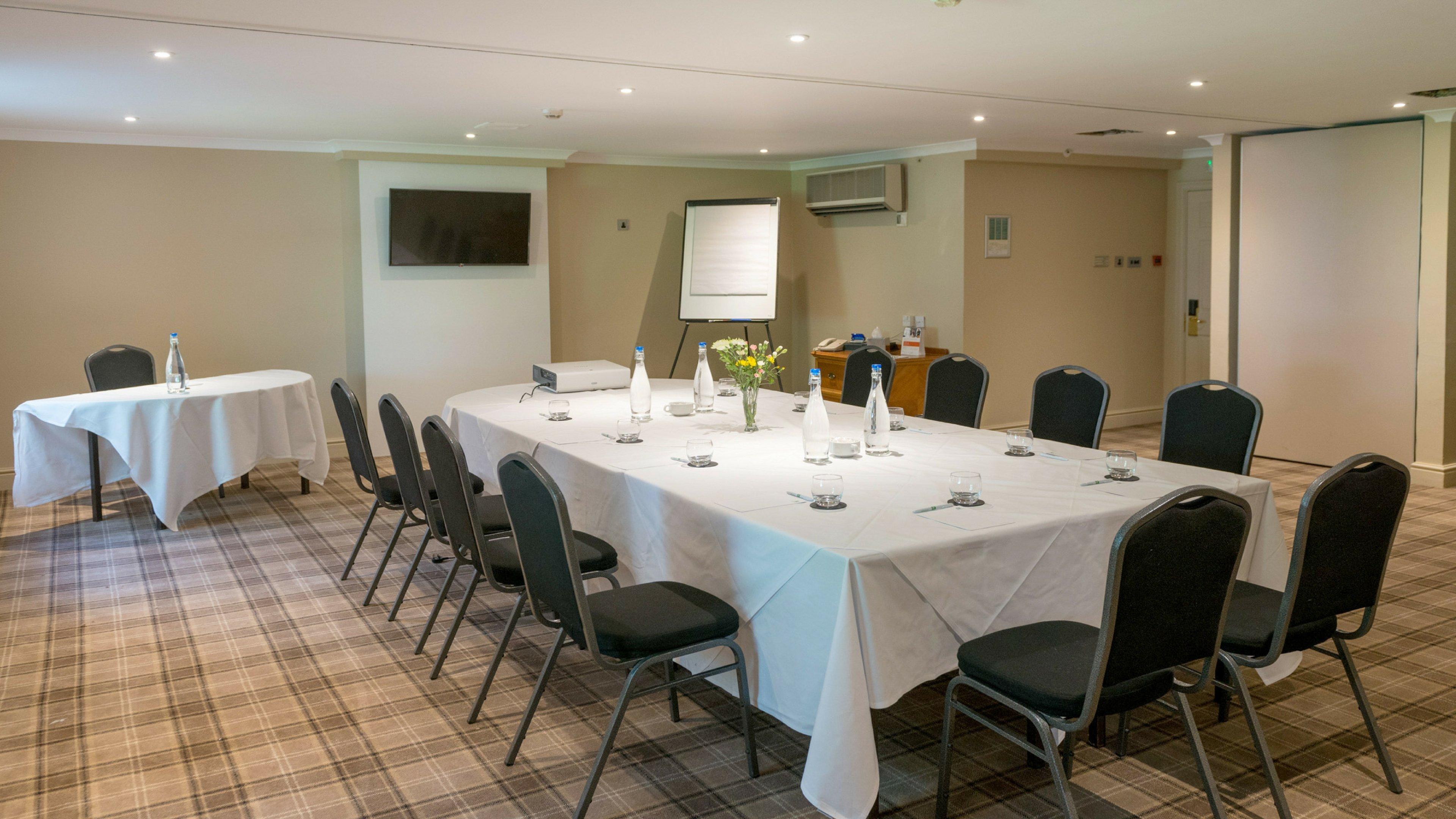 Hotel East M1 Junc 14 By Ihg Milton Keynes